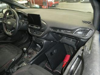 Ford Fiesta ST-LINE picture 16