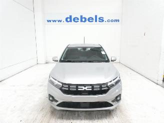 krockskadad bil auto Dacia Sandero  2024/4