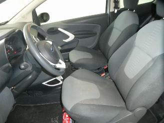 Ford Ka TITANIUM picture 20