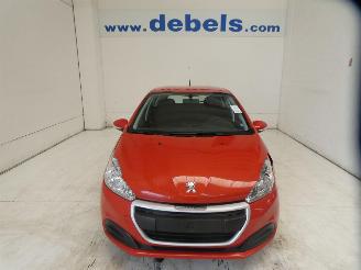 Vaurioauto  passenger cars Peugeot 208 LIKE 2018/9