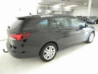 Opel Astra 1.6D EDITION picture 10
