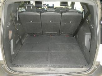 Peugeot 5008 II GT picture 20
