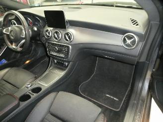 Mercedes Cla-klasse 180 picture 14