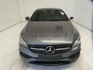 Mercedes Cla-klasse 180 picture 2