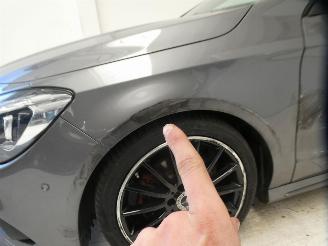 Mercedes Cla-klasse 180 picture 4