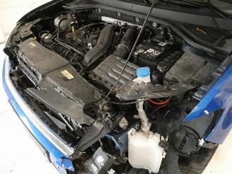 Volkswagen T-Roc  picture 18