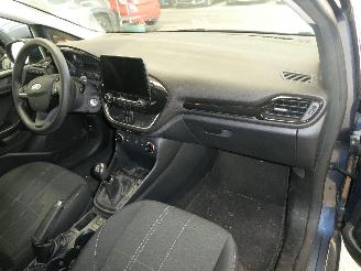 Ford Fiesta TREND picture 18