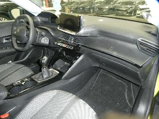 Peugeot 208 II ALLURE picture 13