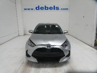 krockskadad bil auto Toyota Yaris  2024/3
