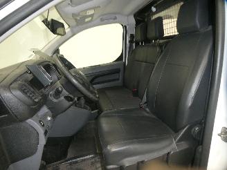 Toyota Proace 1.5D picture 20