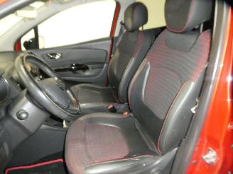 Renault Captur  picture 13