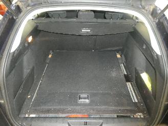 Peugeot 308 II SW STYLE picture 17