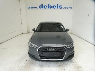 skadebil auto Audi A3 SPORTBACK 2019/11