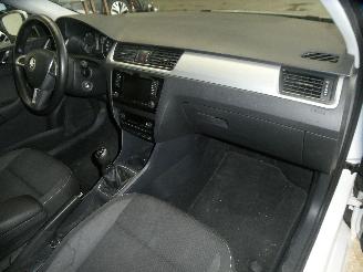 Skoda Rapid AMBITION picture 9