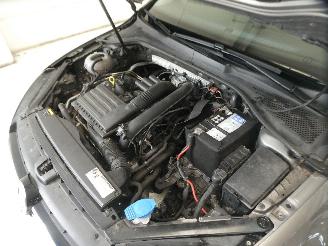 Volkswagen Golf TRENDLINE picture 25