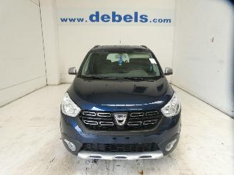 krockskadad bil auto Dacia Lodgy RAINBOW 2019/4