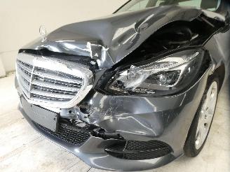 Mercedes E-klasse 2.2D CDI picture 5