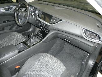 Opel Insignia 1.6D EDITION picture 7