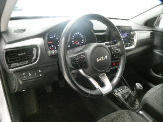 Kia Stonic  picture 15