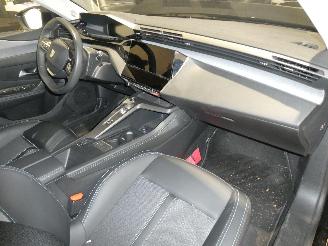 Peugeot 308 III ALLURE picture 8