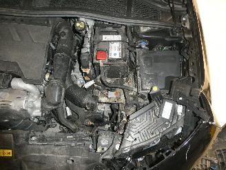 Peugeot 308 III ALLURE picture 18