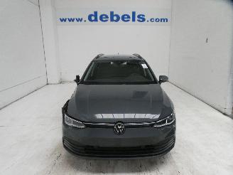 Vaurioauto  passenger cars Volkswagen Golf VARIANT LIFE 2023/10