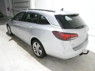 Opel Astra 1.6D INNOVATION picture 4