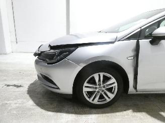 Opel Astra 1.6D INNOVATION picture 9