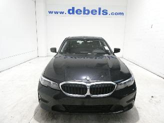 Damaged car BMW 3-serie 2.0D  D 2020/8