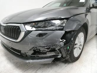 Skoda Octavia AMBITION picture 4