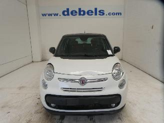 uszkodzony samochody osobowe Fiat 500L 1.6D LOUNGE 2016/3