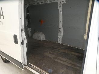 Peugeot Boxer 2.2D ASPHALT picture 21