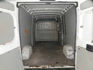 Peugeot Boxer 2.2D ASPHALT picture 18