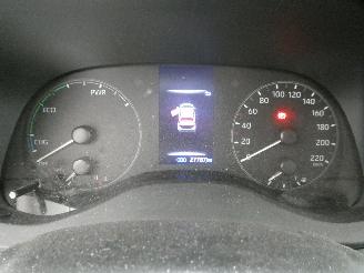Toyota Yaris  picture 11