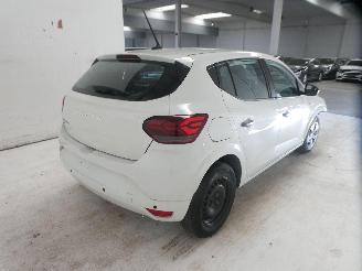 Dacia Sandero III ESSENTIA picture 9