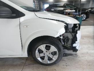 Dacia Sandero III ESSENTIA picture 12