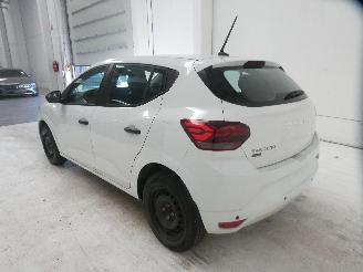Dacia Sandero III ESSENTIA picture 5