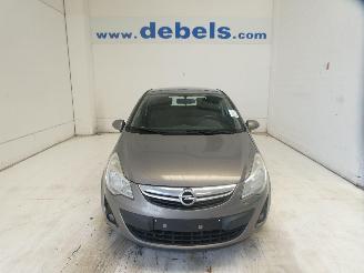 krockskadad bil auto Opel Corsa  2011/4