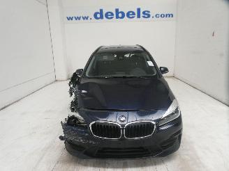 skadebil auto BMW 2-serie 216D 2020/6