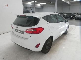 Ford Fiesta  picture 6