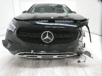 Mercedes GLA  picture 3