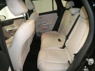Mercedes GLA  picture 23