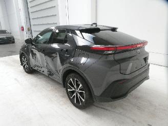 Toyota C-HR  picture 12
