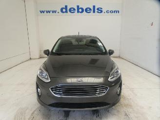 Damaged car Ford Fiesta TITANIUM 2020/12