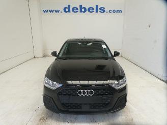 krockskadad bil auto Audi A1 SPORTBACK 2022/3