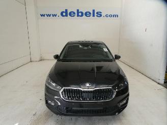 krockskadad bil auto Skoda Fabia AMBITION 2023/3