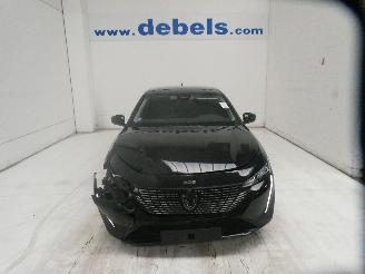 damaged passenger cars Peugeot 308 III ALLURE 2023/7