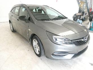 Opel Astra SPORTS TOURER picture 7