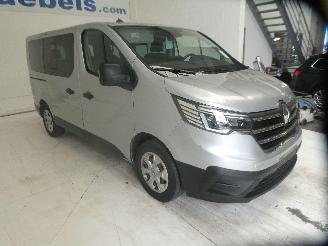 Renault T MINIBUS LUXUS picture 9