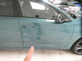 Peugeot 308 III ALLURE picture 11